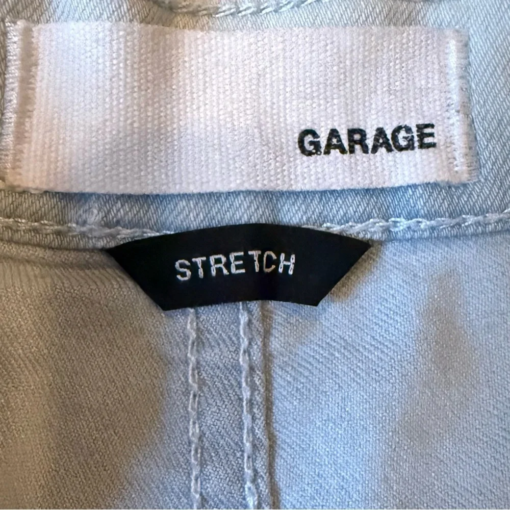 Garage light wash denim roller shorts size 00